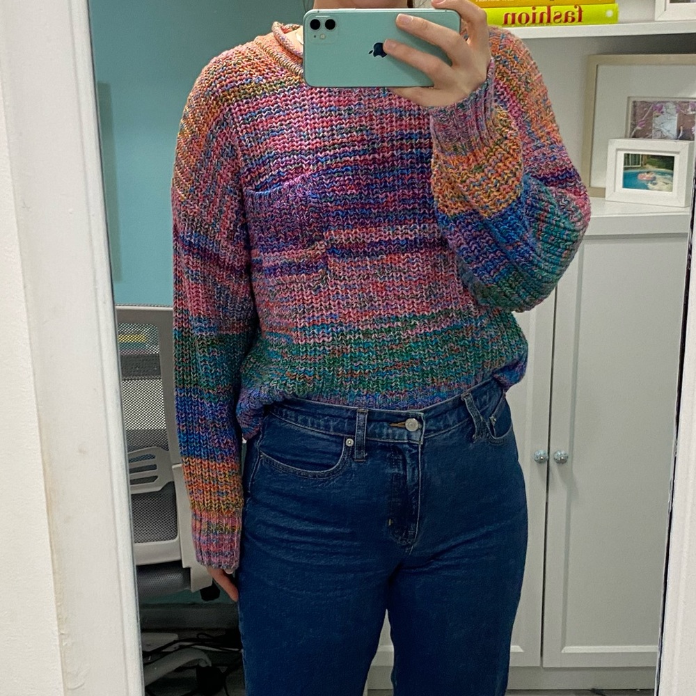 Colorful 100% cotton sweater- Gap size small